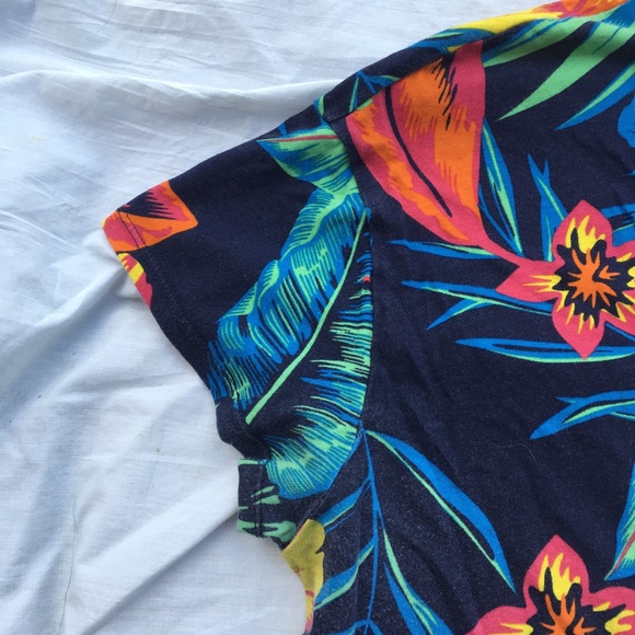 🌴Zara Trafuluc Tee- Spring/Summer 2017 Collection - Picture 7 of 8